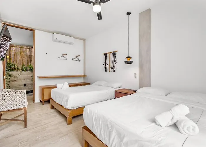 Lux Toh Villa, Rooftop Pool, Wifi, Transport Apartamento