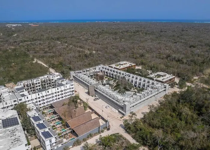 Lux Toh Villa, Rooftop Pool, Wifi, Transport Apartamento